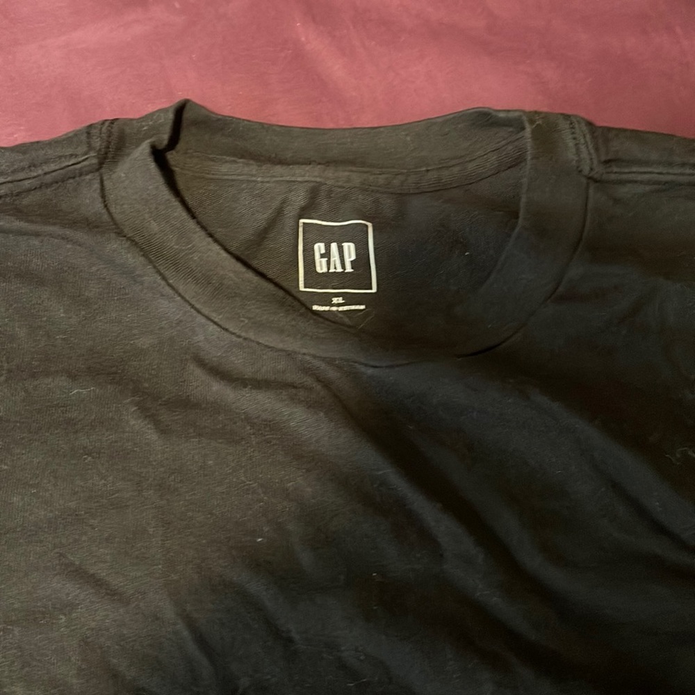 Black t-shirt